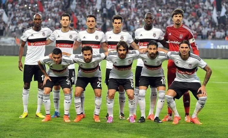 Beşiktaş - Feyenoord maçının fotoğrafları