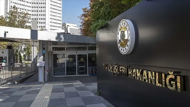 disislerinden-israilin-bati-seriada-arazi-tesciline-sert-tepki-uluslararasi-hukukun-acik-ihlalidir-ve-hukumsuz-1771167774652.jpg Dışişleri’nden İsrail’in Batı Şeria’da arazi tesciline sert tepki: “Uluslararası hukukun açık ihlalidir ve hükümsüzdür”