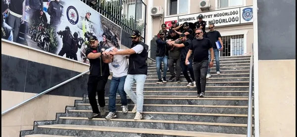 istanbulda-26-yasindaki-firat-yavsani-arac-icerisinde-18-kursunla-infaz-etmislerdi-10-supheli-yakalandi-1789460317460.jpg