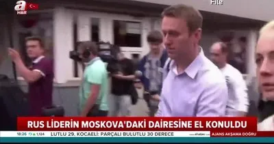 Rus muhalif lider Alexei Navalny’nin evine el koyuldu, banka hesapları donduruldu.