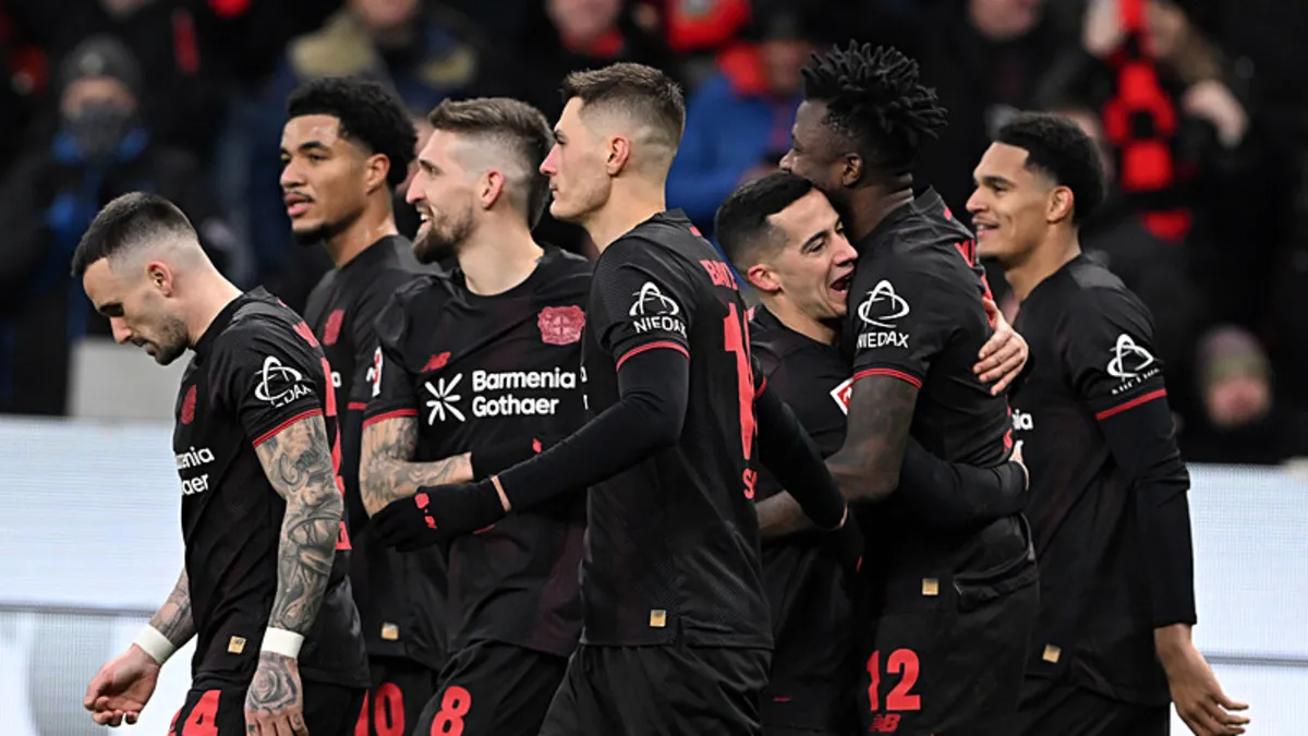 Bayer Leverkusen, St. Pauli’yi ezdi geçti!