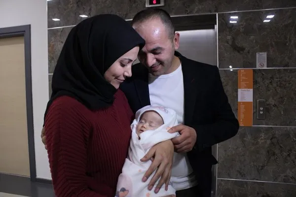 beyin dokusu olmadan dunyaya geldi