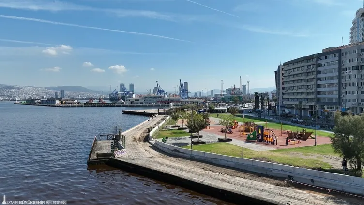 İzmir’de Cemil Tugay’dan Körfez’e beton set! Skandal proje tepkilere neden oldu