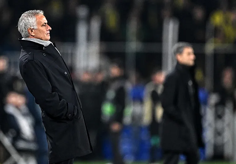 SON DAKİKA FENERBAHÇE HABERİ: Mourinho’nun tazminatı ortaya çıktı! Sürpriz takım parayı ödemeye hazır...