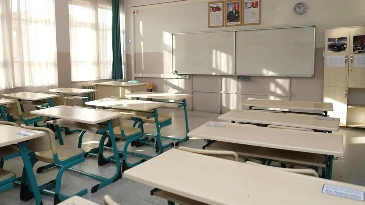 OKULLAR NE ZAMAN KAPANACAK? Yaz tatili için geri sayım! İşte, 2024-2025 MEB takvimi ile okulların kapanış tarihi