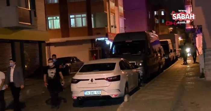 İstanbul Bağcılar’da bir araçtan açılan ateş sonucunda cadde üzerinde bekleyen 5 kişi yaralandı | Video