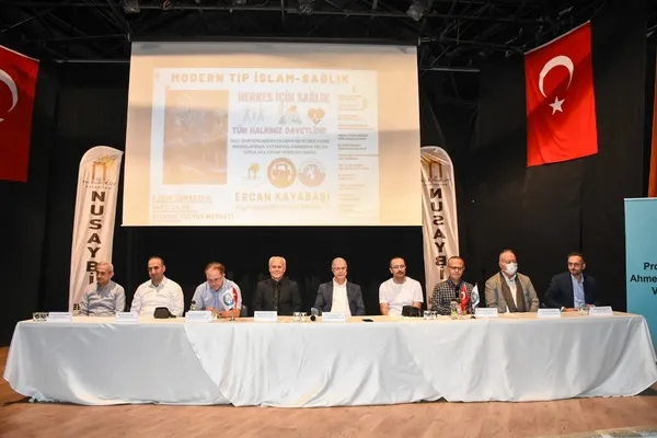 nusaybinde-modern-tip-islam-ve-saglik-konferansi-duzenlendi-1696764066234.jpg