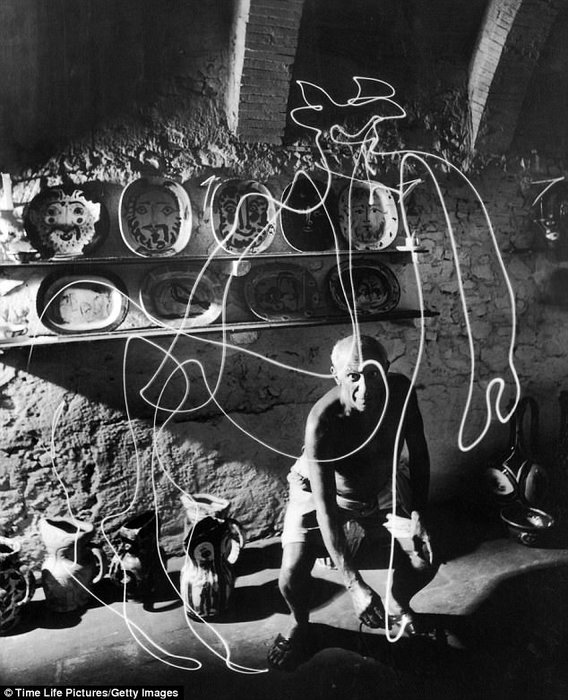 Picasso’nun ışık sanatı