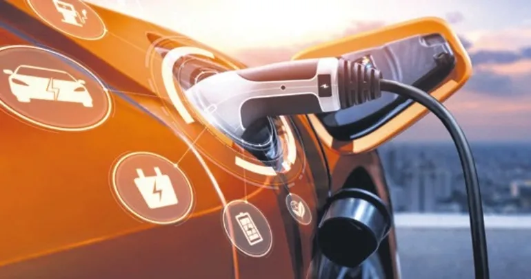 Satılan 100 otodan 19’u elektrikli