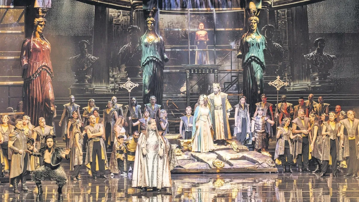 Bir Anadolu Hikâyesi dünya prömiyerini AKM’de yaptı Bir Anadolu Hikâyesi dünya prömiyerini AKM’de yaptı