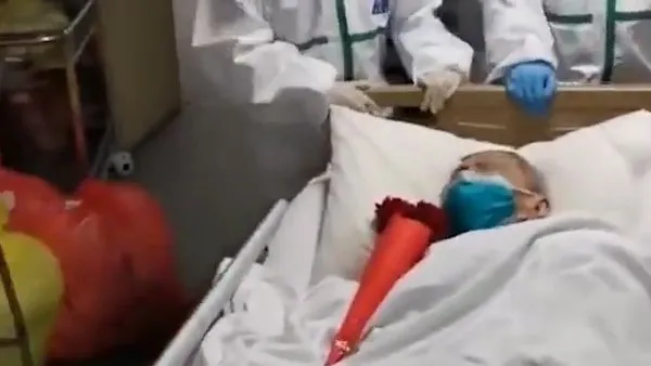 Çin'de 103 yaşındaki kadın koronavirüsü 6 günde yenerek iyileşti | Video