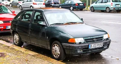 Eski Opel Astra’nın son hali şoke etti! Aracın sahibi ustaların yaptıklarına inanamadı