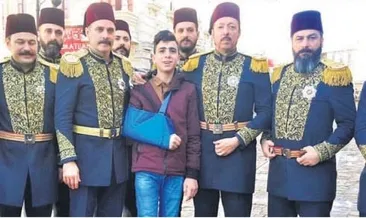 Cüneydi ‘Payitaht’ setini ziyaret etti