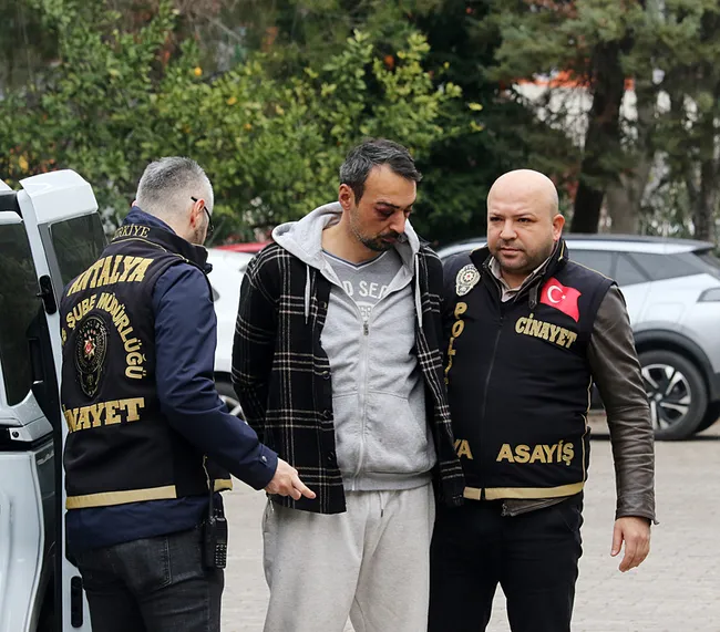 son-dakika-antalyada-2-kisinin-oldugu-kundaklama-davasinda-flas-detay-yanmaya-hazir-misiniz-1765366934079.jpeg
