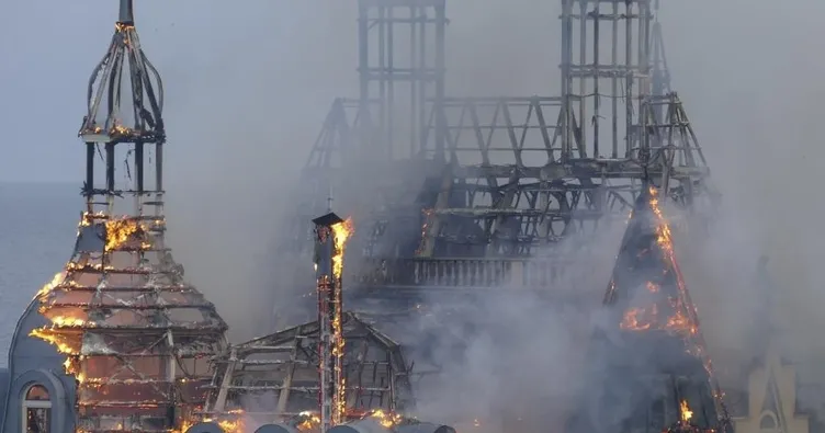 Rusya Harry Potter Kalesi’ni vurdu!