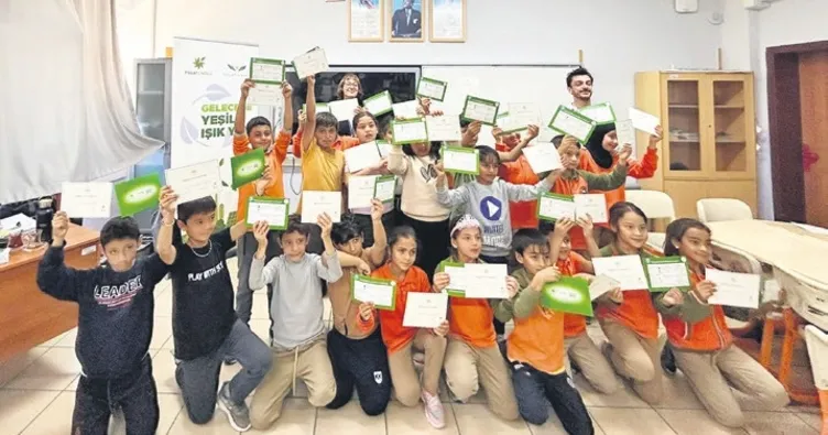 Çocuklar geleceğe yeşil ışık yakıyor