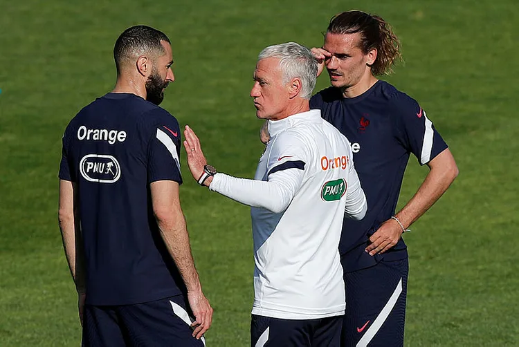 fransada-benzema-deschamps-krizi-patlak-verdi-1678537166902.jpg