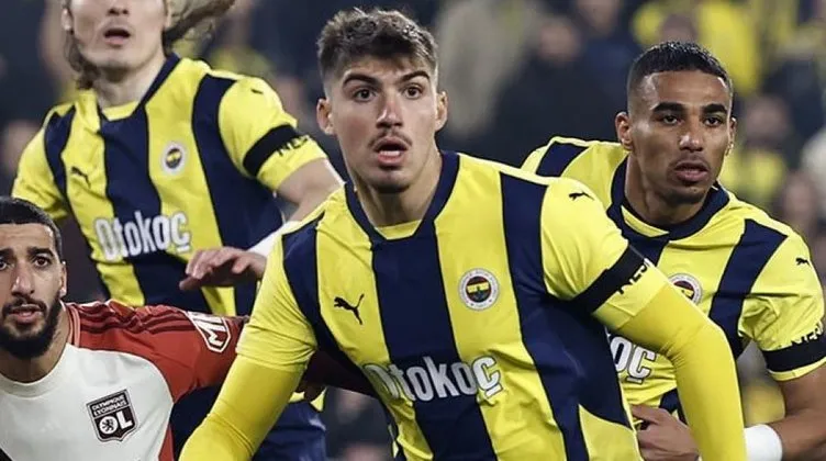 Son dakika Fenerbahçe haberi: Fenerbahçe bu rakama göndermeyecek! Genç yıldıza resmi teklif!