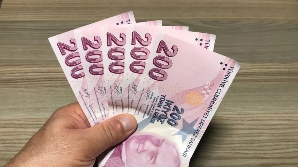 SON DAKİKA! 4 bin liralık emekli bayram ikramiyesi TBMM'de kabul edildi