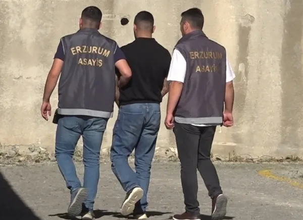 erzurumda-2-kisinin-yaralandigi-silahli-saldiriyla-ilgili-2-zanli-tutuklandi-1754402916582.jpg