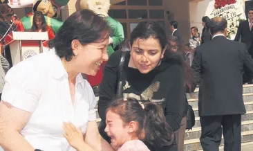 Okulda ağlayan çocuğu eve götürmeyin