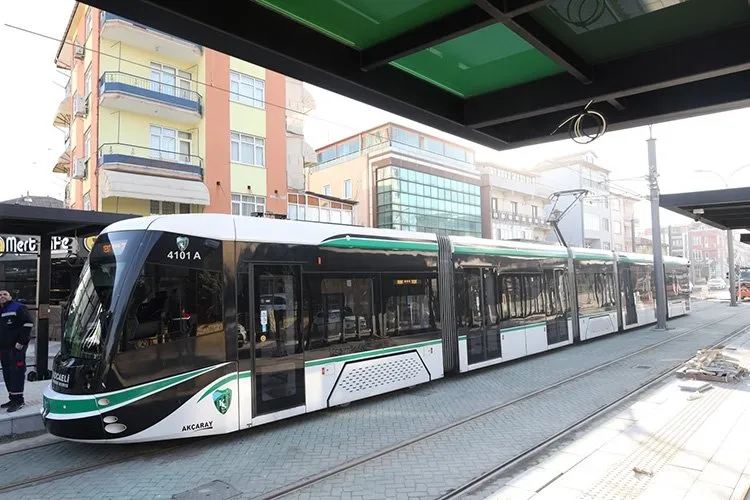 Bir tramvay hattı daha tamamlandı! Şehir Hastanesine ulaşım 15 dakikaya düşecek, günde 210 bin vatandaşı taşıyabilecek