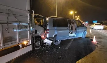 Antalya'da zincirleme trafik kazası! 5 araç karıştı: Yaralılar var #antalya