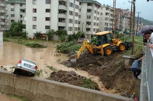 Giresun’da sel