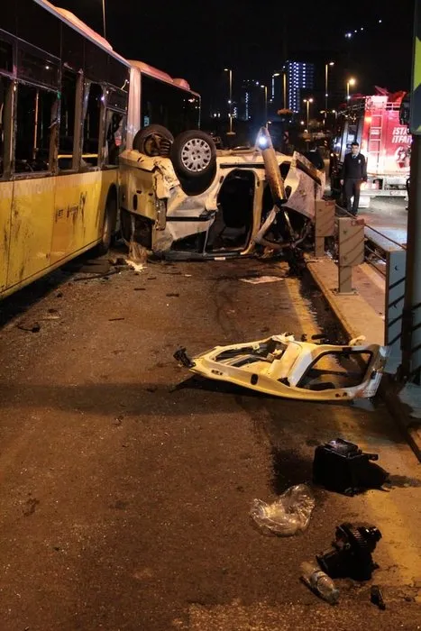 Kadıköy’de metrobüs kazası 5 ölü, 5 yaralı
