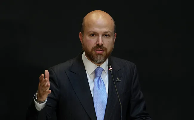 bilal-erdogan-turkiye-daha-guclu-daha-etkin-olmak-durumunda-1790361498313.jpeg Bilal Erdoğan: “Türkiye daha güçlü, daha etkin olmak durumunda”