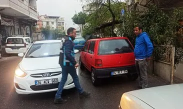 11 yaşındaki kızına araç kullandıran baba yakalandı #istanbul