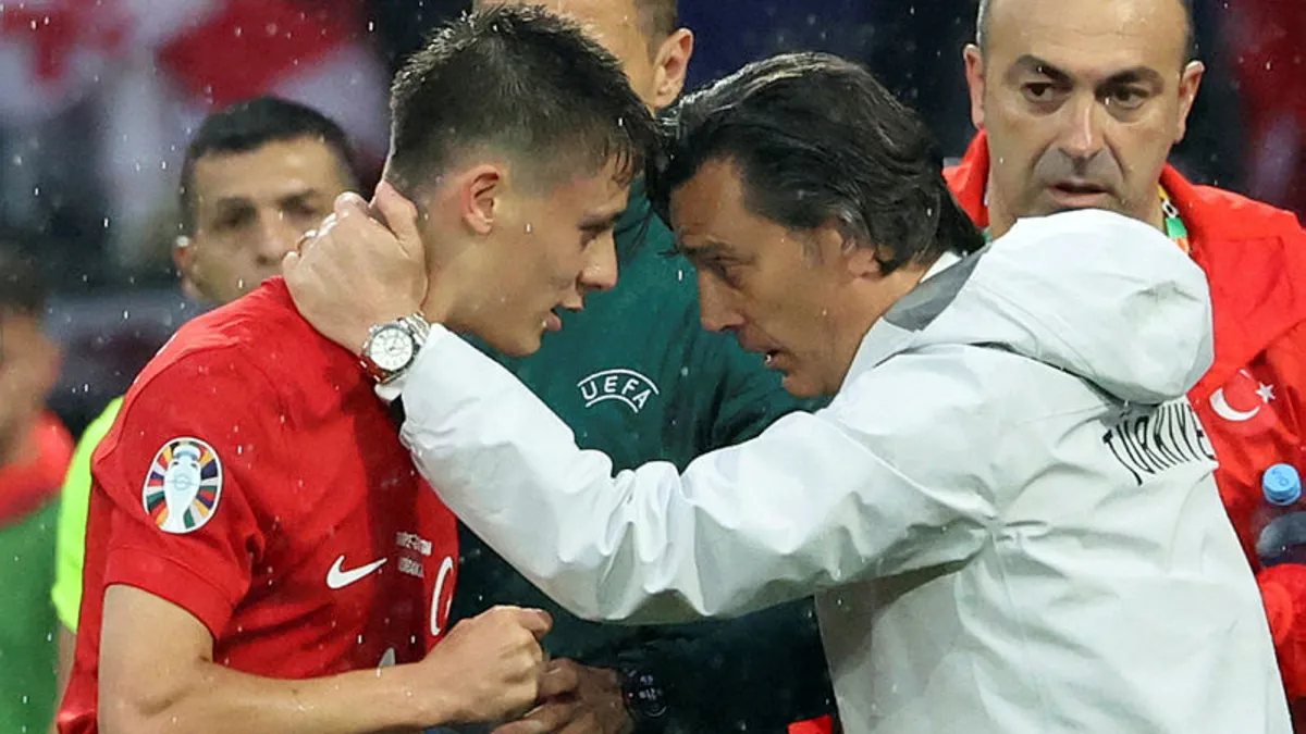 Vincenzo Montella, Gürcistan galibiyetini değerlendirdi: “Çok mutluyuz” Vincenzo Montella, Gürcistan galibiyetini değerlendirdi: “Çok mutluyuz”