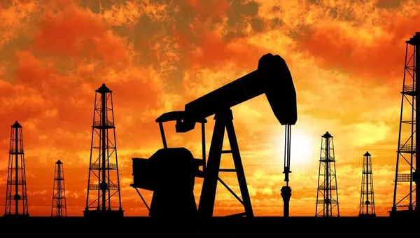 yuksek-benzin-fiyatlari-sabrini-tasirdi-biden-petrol-sirketlerine-savas-acti-1637697917563.jpg Yüksek benzin fiyatları sabrını taşırdı! Biden petrol şirketlerine savaş açıyor