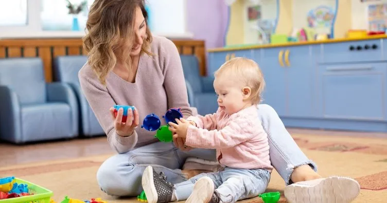 Bebeğinizin gelişimine uygun oyun önerileri