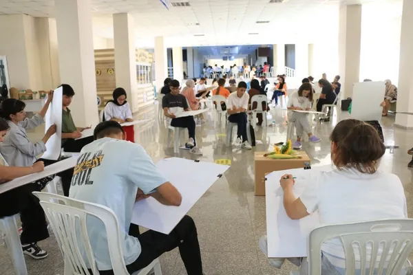 ebyu-guzel-sanatlar-fakultesi-ozel-yetenek-sinavi-yapildi-1692692832864.jpg
