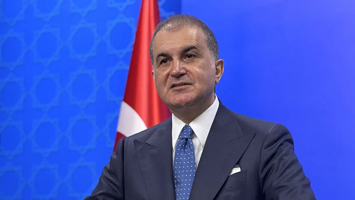 AK Parti Sözcüsü Çelik’ten Almanya’da Noel pazarına araçla yapılan saldırıya kınama AK Parti Sözcüsü Çelik’ten Almanya’da Noel pazarına araçla yapılan saldırıya kınama