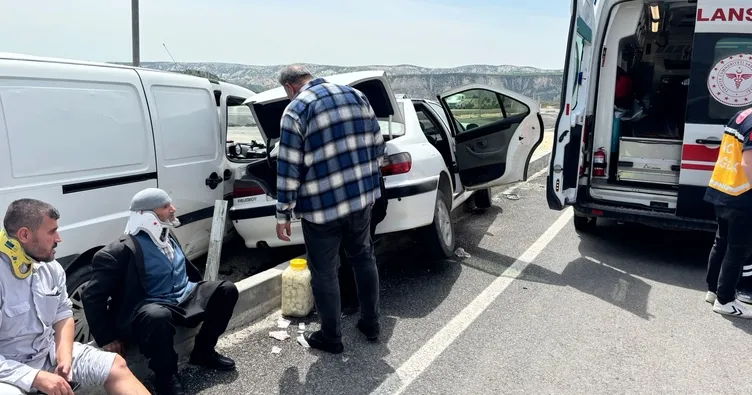 Adıyaman’da korkutan kaza: 2 otomobil birbirine girdi! 6 yaralı