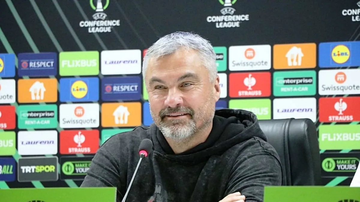 Thomas Reis: “Oyunumuzu sahaya yansıtamazsak problem yaşarız” Thomas Reis: “Oyunumuzu sahaya yansıtamazsak problem yaşarız”