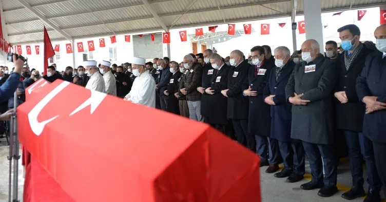 Gaziantep şehitlerini uğurladı