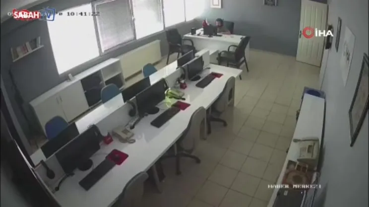 Gaziantep'te deprem anı kamerada | Video