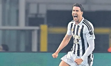Ortaya Gomes forvete Vlahoviç