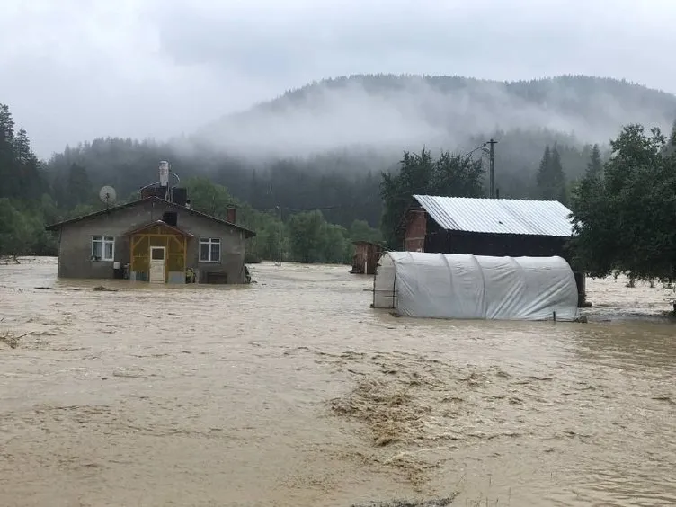 Son dakika: Bartın Sinop Kastamonu ve Samsun'da sel felaketi! Hastane tahliye edildi, yollar çöktü, köprüler yıkıldı...