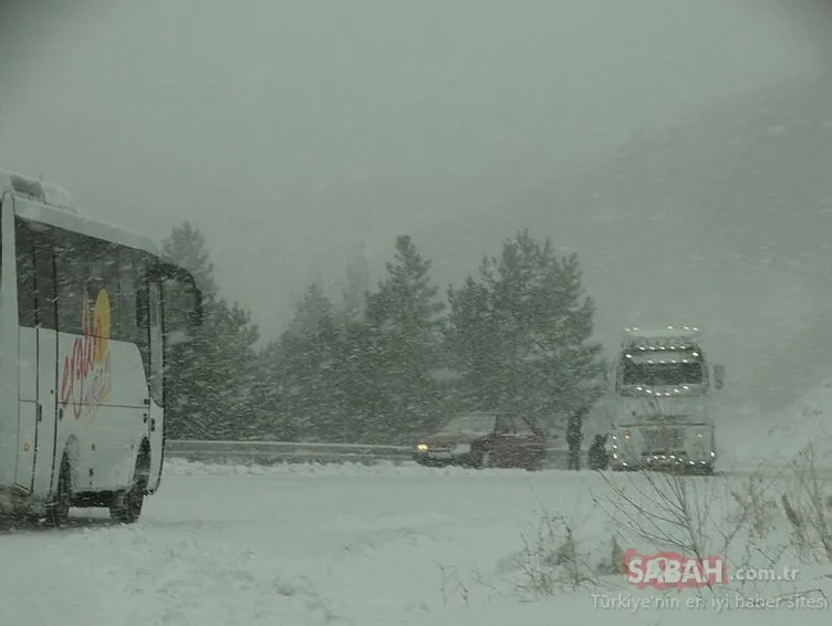 Son dakika: Kar etkisini artıyor! Türkiye’de yollarda son durum ne?