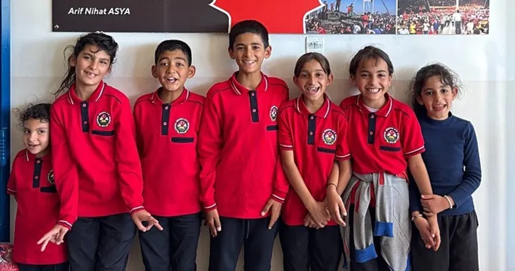 Jandarmadan anlamlı hediye