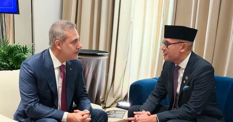 Bakan Fidan, Endonezya Dışişleri Bakanı Nasir ile görüştü