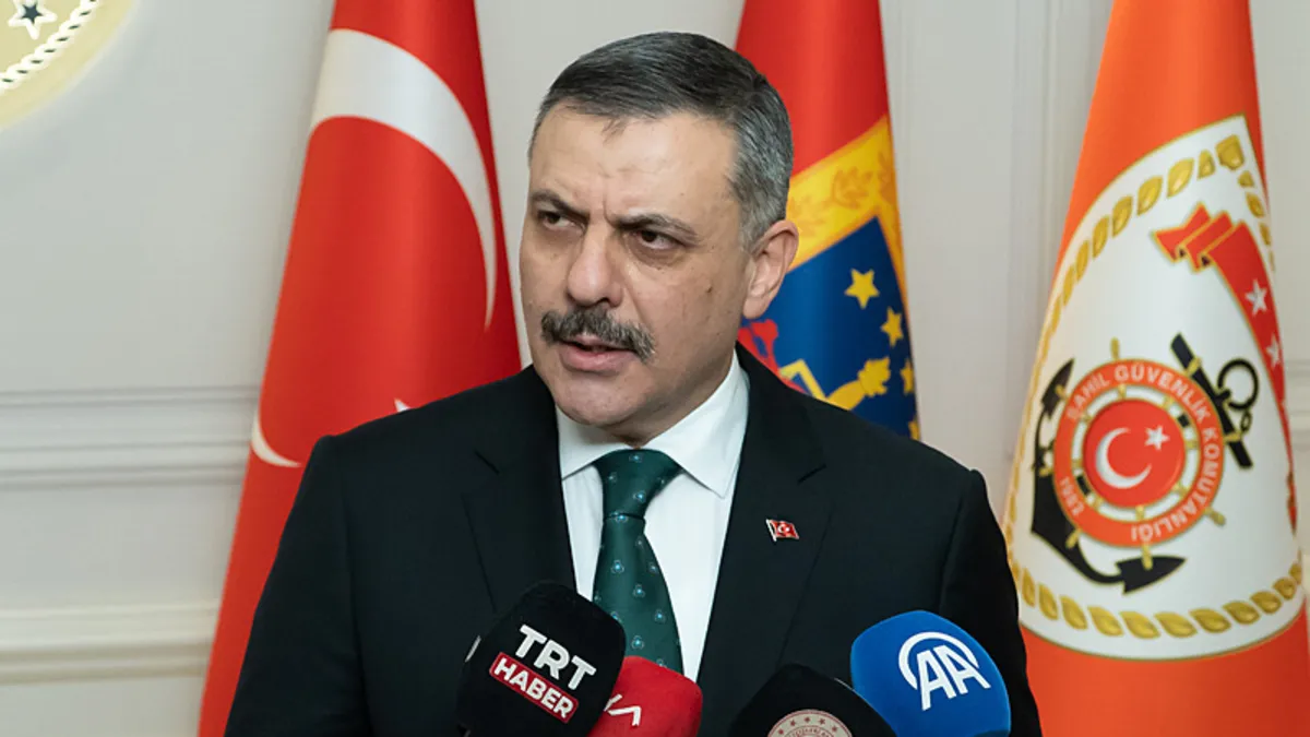 SON DAKİKA… İçişleri Bakanı Çiftçi APP plaka ve görüntü ve ses sistemi açıklaması: Varsa bir an önce söktürsünler