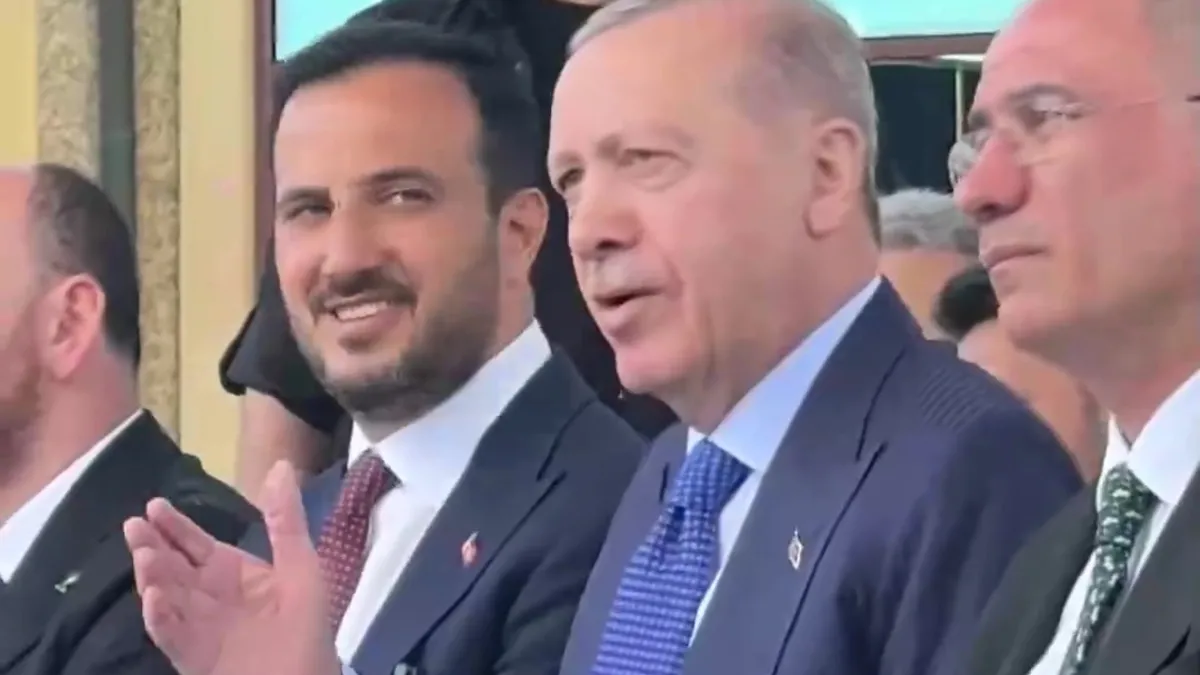 Başkan Erdoğan, Azerin’in seslendirdiği “Türkler geliyor” şarkısına eşlik etti videosunu izle Başkan Erdoğan, Azerin’in seslendirdiği “Türkler geliyor” şarkısına eşlik etti videosunu izle