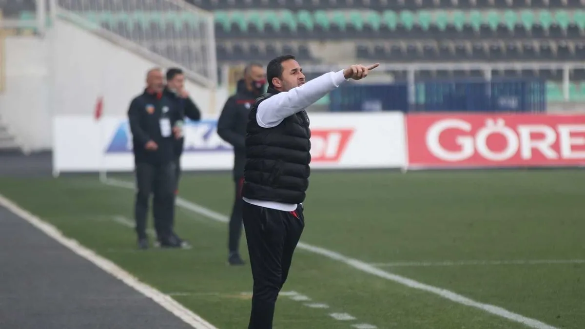 Ankara Keçiörengücü, Yalçın Koşukavak ile anlaştı! Ankara Keçiörengücü, Yalçın Koşukavak ile anlaştı!