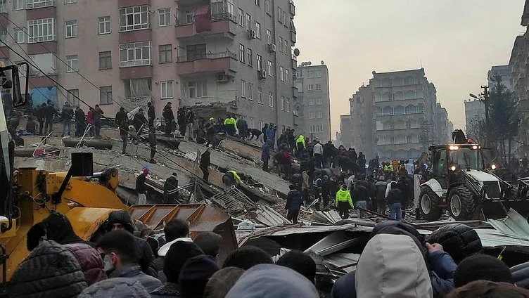 SON DAKİKA: Kahramanmaraş deprem bölgesinden çok acı görüntüler! Büyük deprem sonrası ölü sayısı artıyor