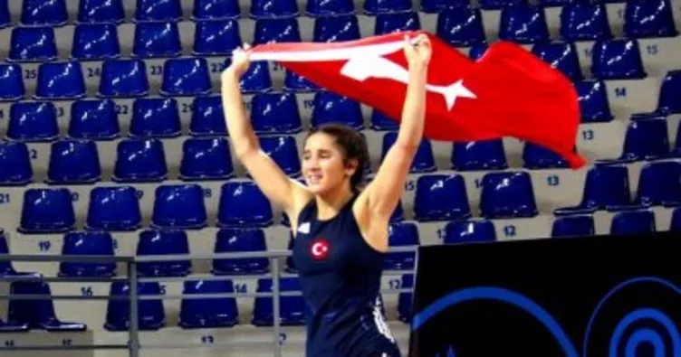 Zeynep Yetgil, dünya üçüncüsü oldu!